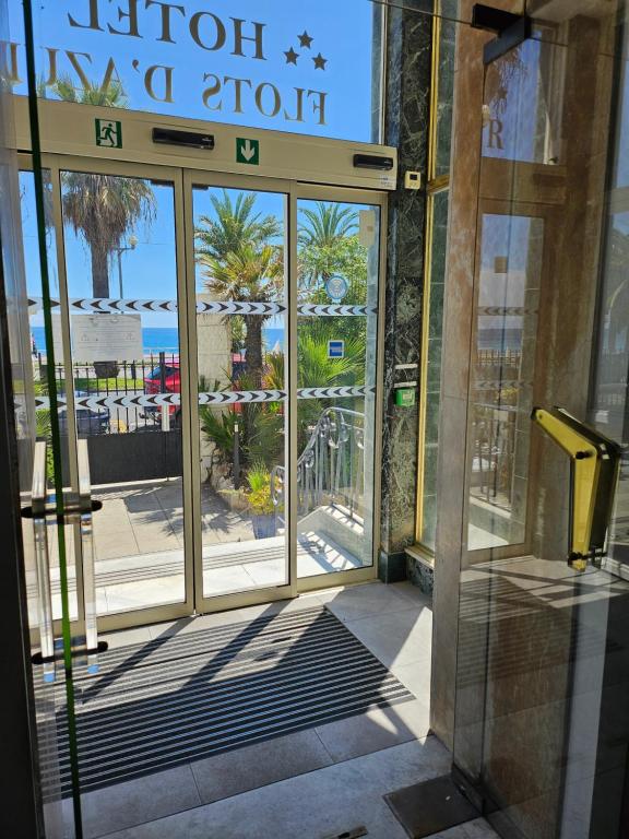 Fotografie z fotogalerie ubytování Hotel Flots d'Azur Promenade des Anglais v Nice