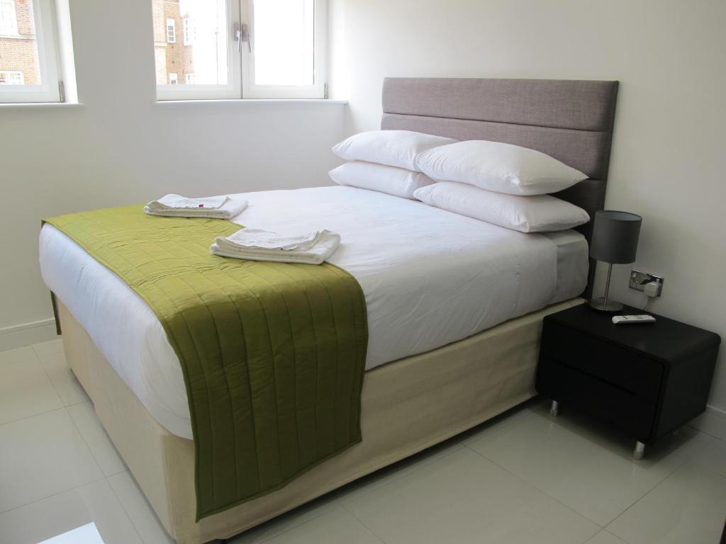 BLOOMSBURY APARTMENTS - 