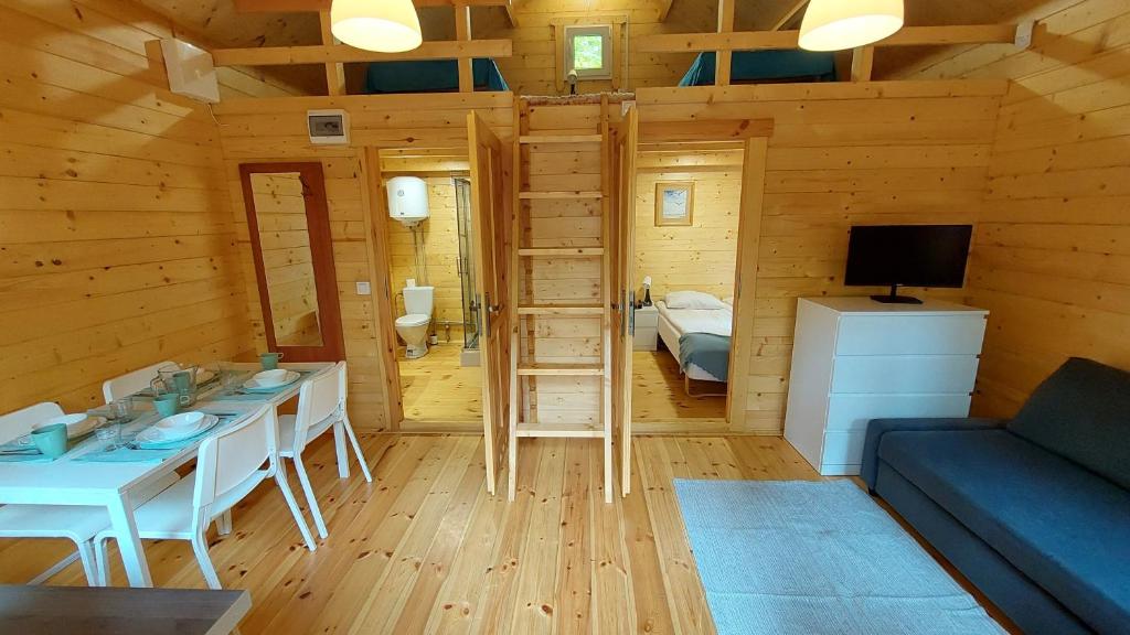 TV a/nebo společenská místnost v ubytování Toscana Camp