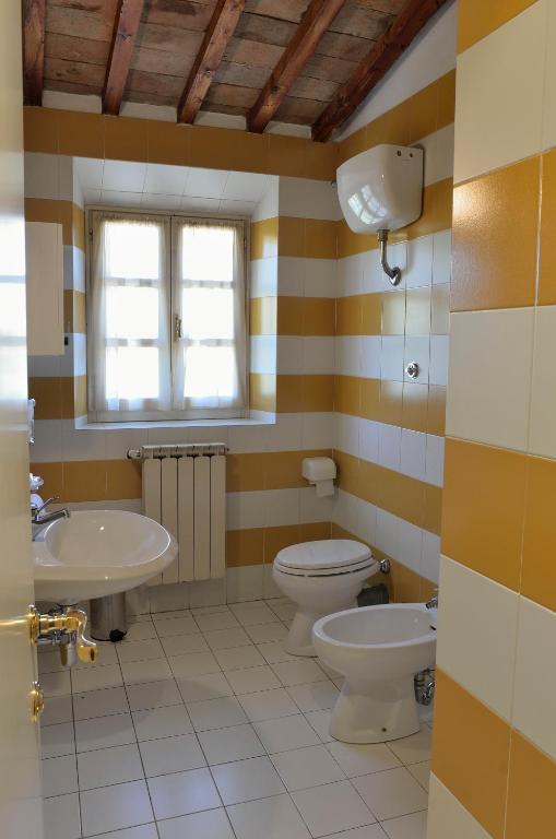 Koupelna v ubytování Hotel Calzaiolo