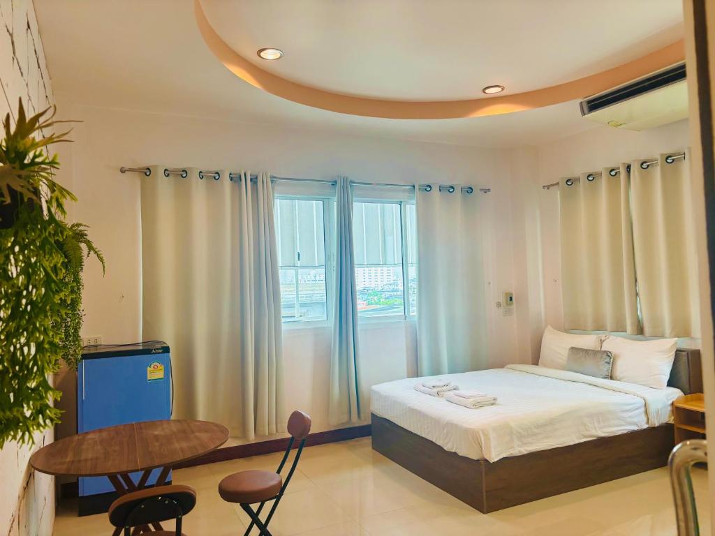 Ree- Riverside hotel - Resim 5