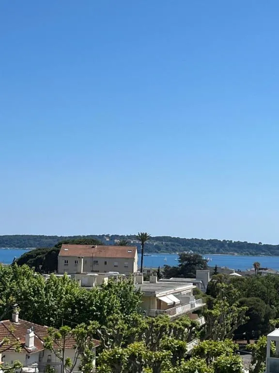 Charming Flat close to beach