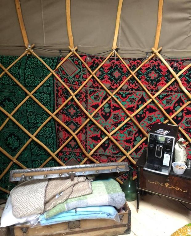 Postel nebo postele na pokoji v ubytování GLAMPING RETREAT i LAGHETTI