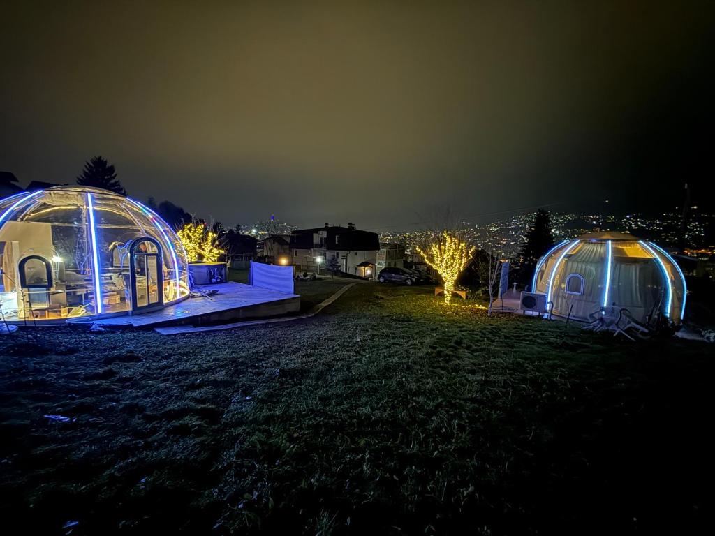 Zahrada ubytování Cupola glamping dome Sarajevo