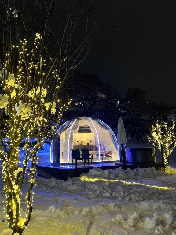 Fotografie z fotogalerie ubytování Cupola glamping dome Sarajevo v destinaci Sarajevo