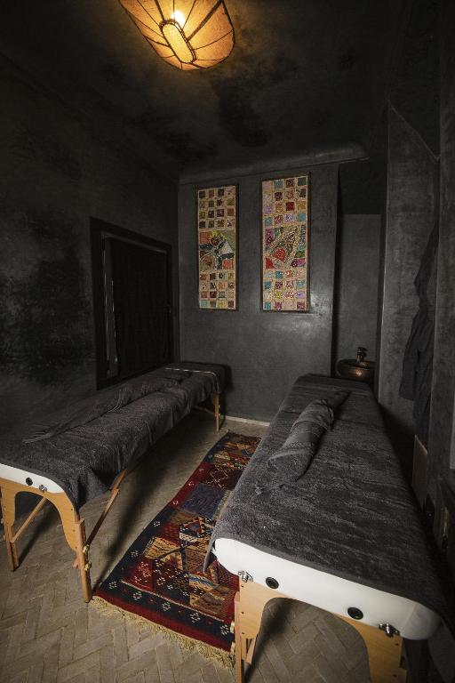 Postel nebo postele na pokoji v ubytování Riad Casa Felicità & SPA