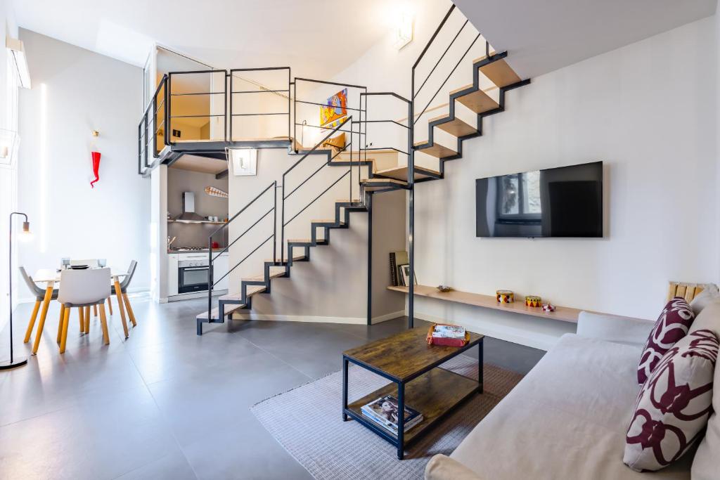DUOMO TERRACE 196 - Luxury Apartment with Private Parking in Naples Historic Center