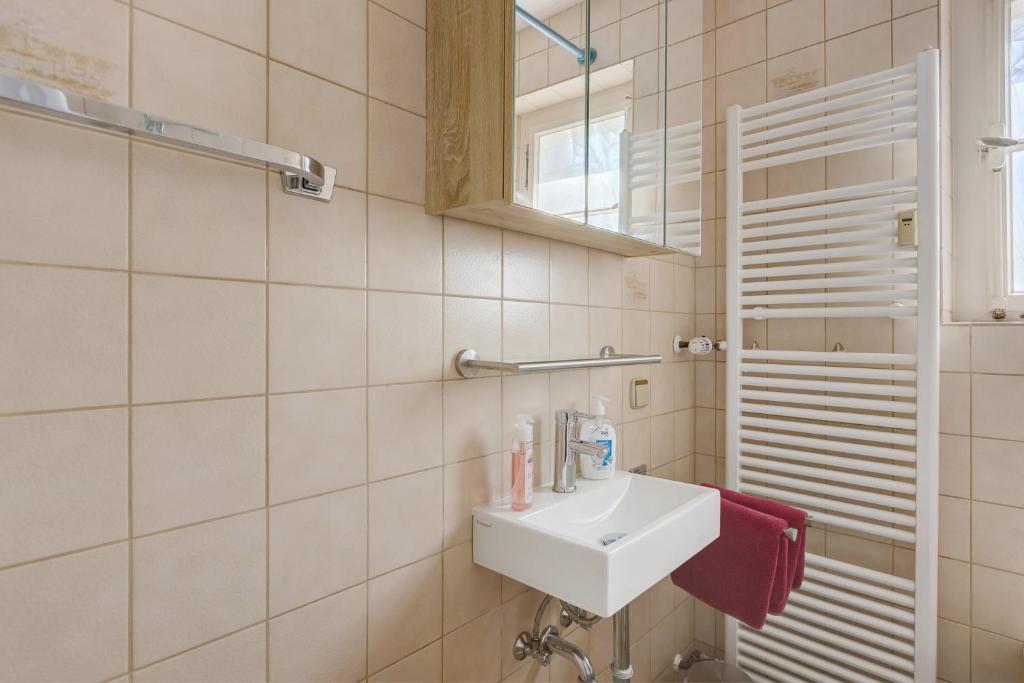 Ein Badezimmer in der Unterkunft Ferienwohnung Kleeblatt