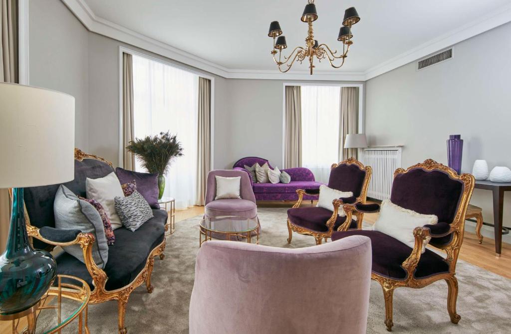 Posezení v ubytování Grand Hotel Oslo