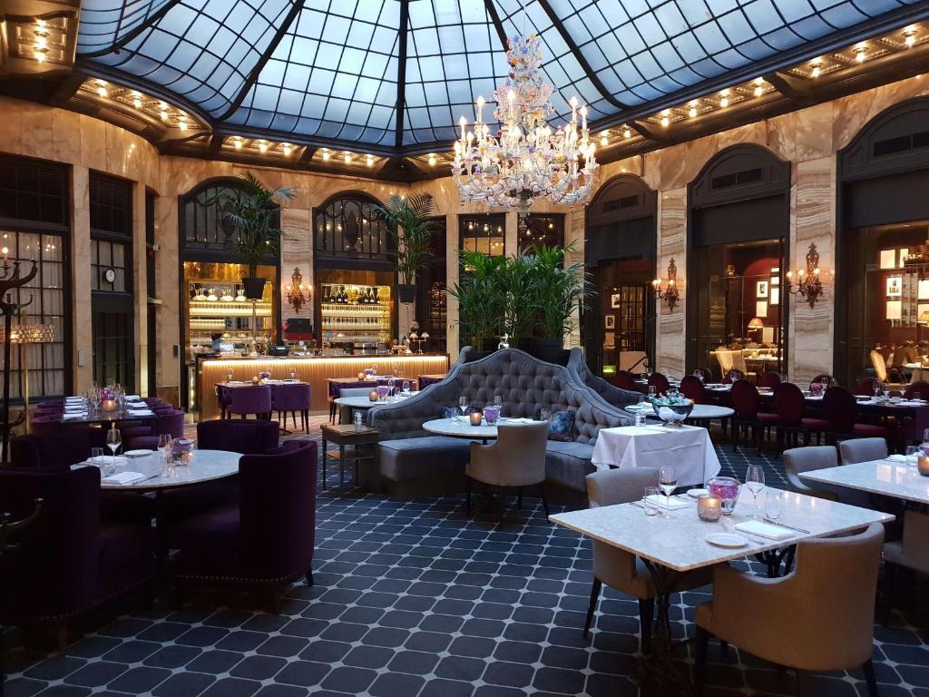 Restaurace v ubytování Grand Hotel Oslo
