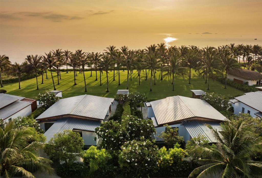 Biệt Thự 2 Phòng Ngủ Hướng Biển Có Hồ Bơi - Quyền Sử Dụng Executive Lounge Miễn Phí