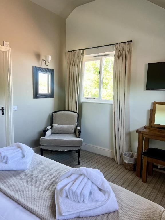 The Parson Woodforde - Deluxe King Room