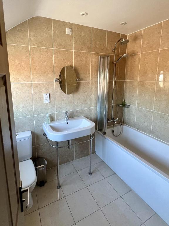 The Parson Woodforde - Resim 7