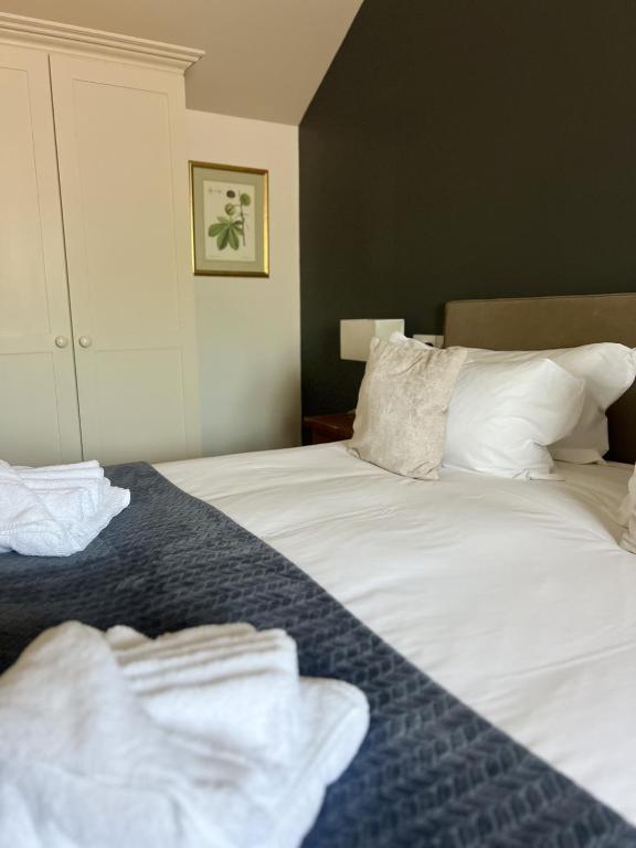 The Parson Woodforde - Resim 5