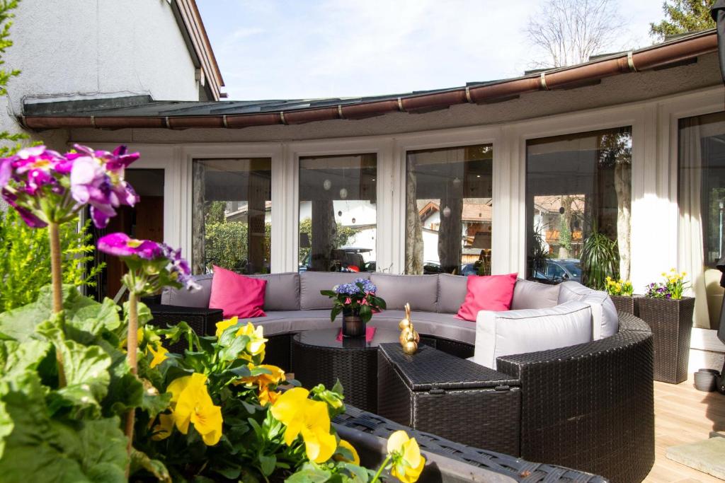 Posezení v ubytování Hotel Berlin Tegernsee