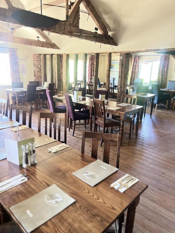 The Parson Woodforde - Resim 22