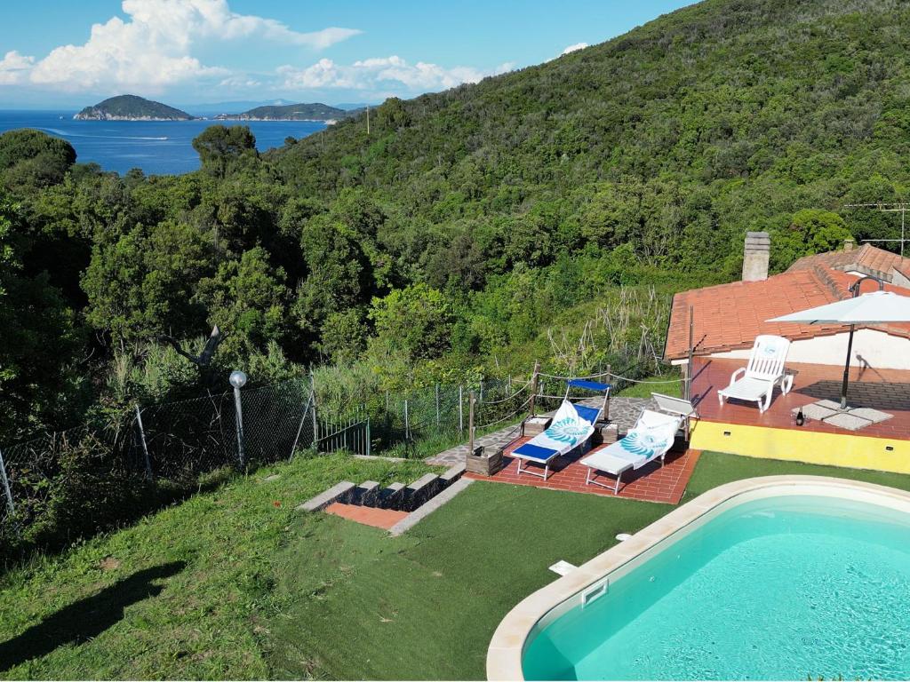 Příroda nedaleko vily