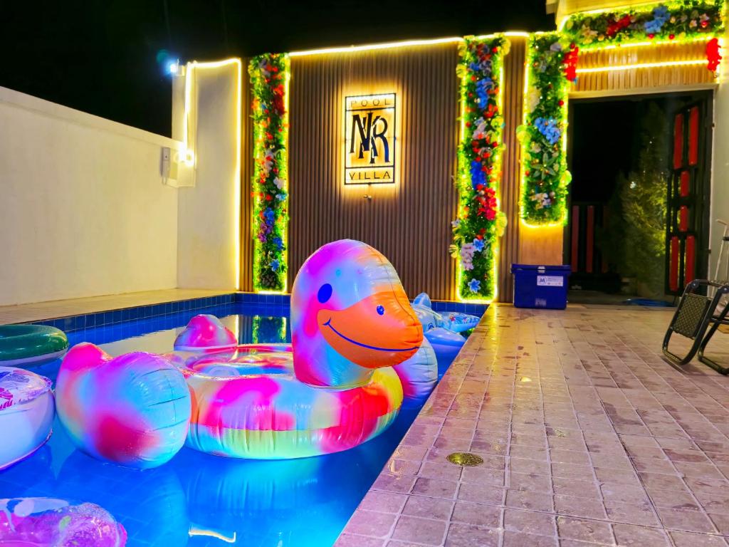 Posezení v ubytování NKR Poolvilla