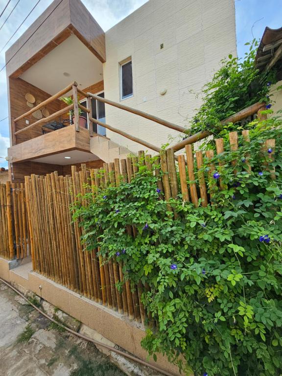 Balkón nebo terasa v ubytování Flat Milagres Bontempo