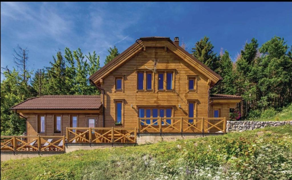 ŠUMSKA VILA Mrkopalj