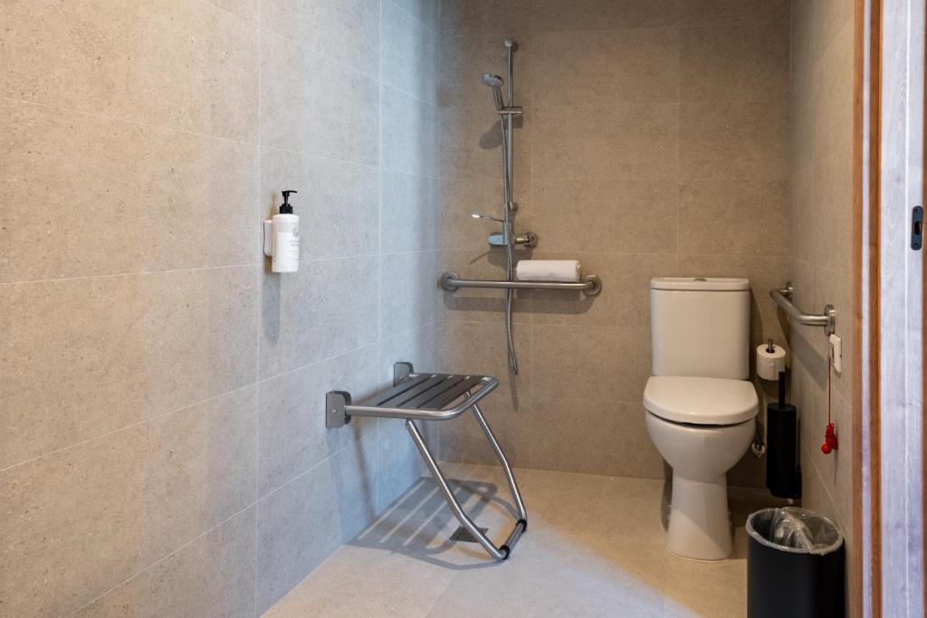 easyHotel Barcelona La Sagrera - Resim 17