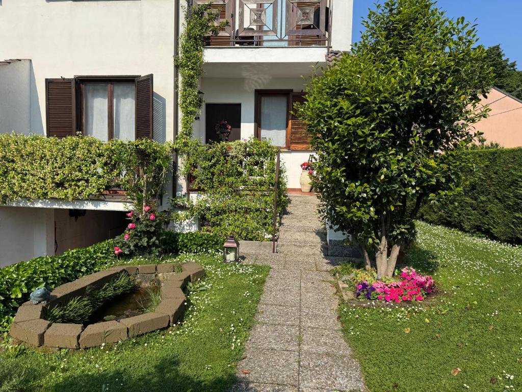 A garden outside Rana B&B