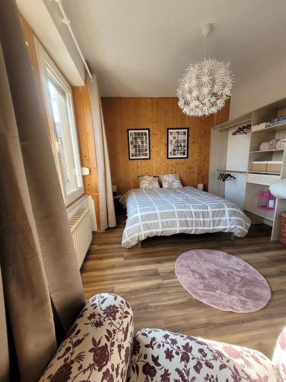 Chez Diane , appartement complet , parking gratuit devant l'immeuble – photo 2