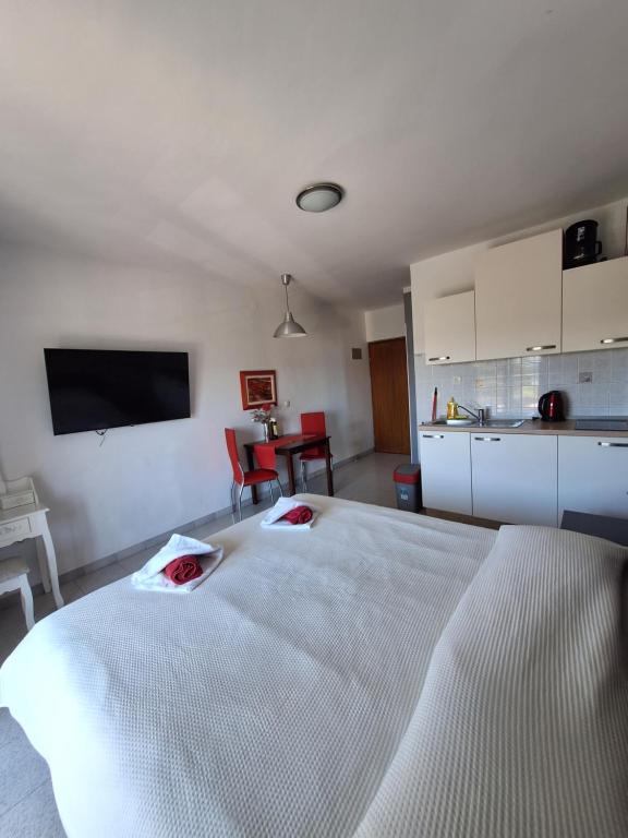 Apartments Borghese - 10