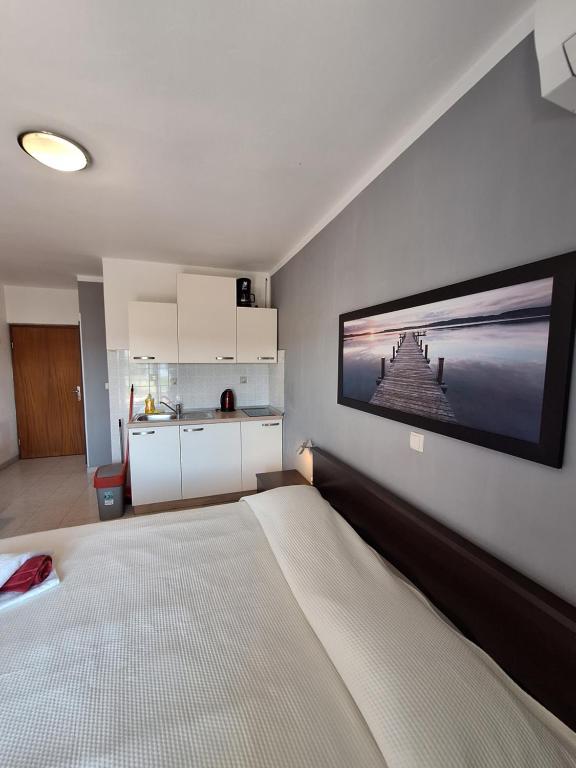 Apartments Borghese - 13