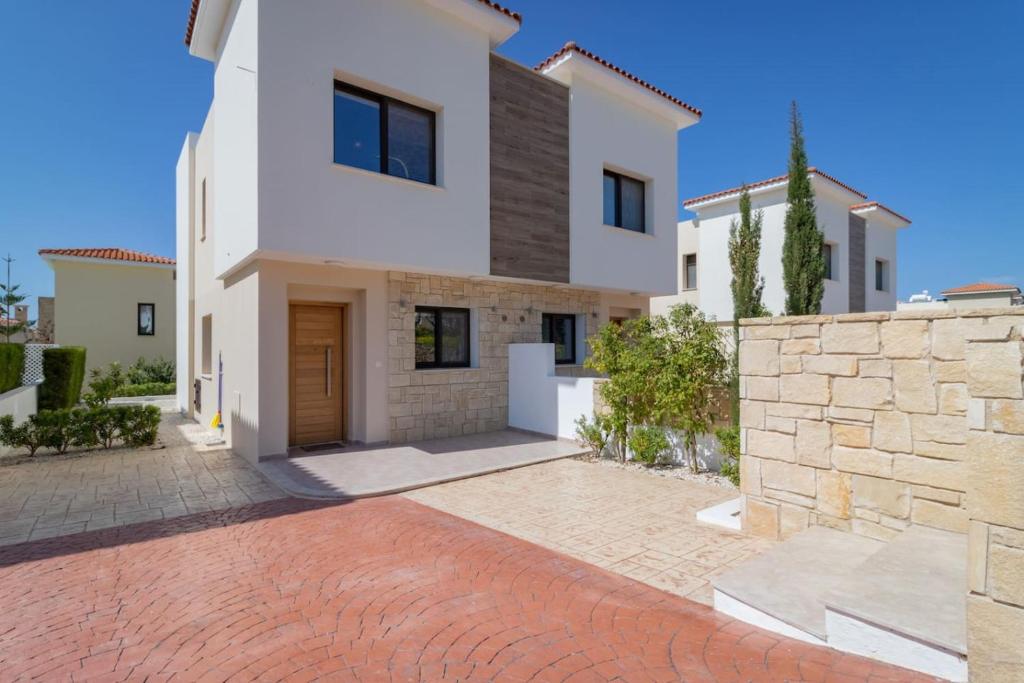 Two bedroom townhouse Chamomile
