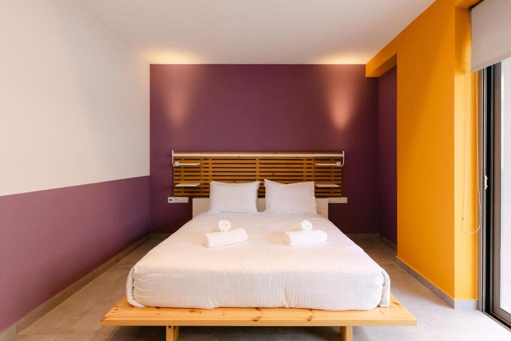 11 Reasons Why Metaxourgeio - Resim 16