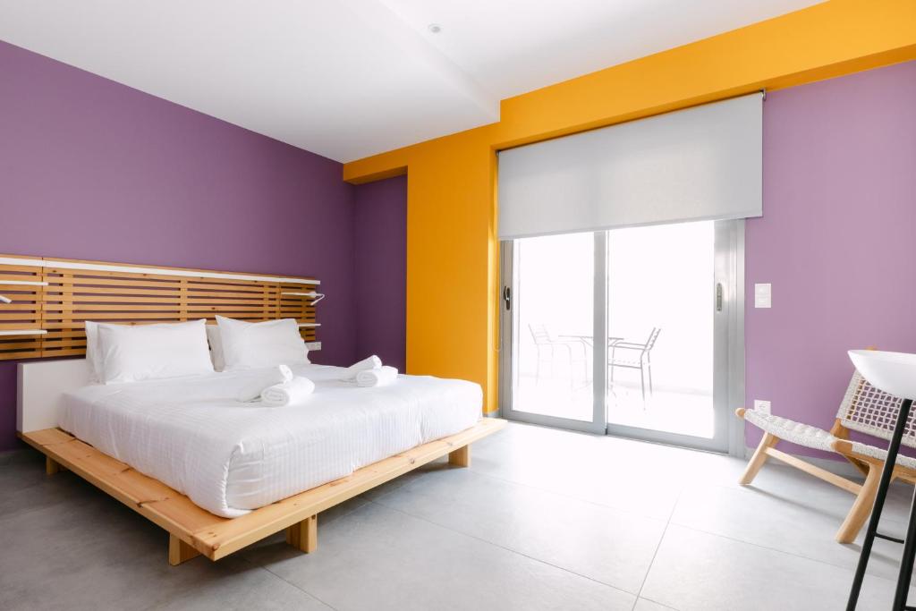 11 Reasons Why Metaxourgeio - Resim 15