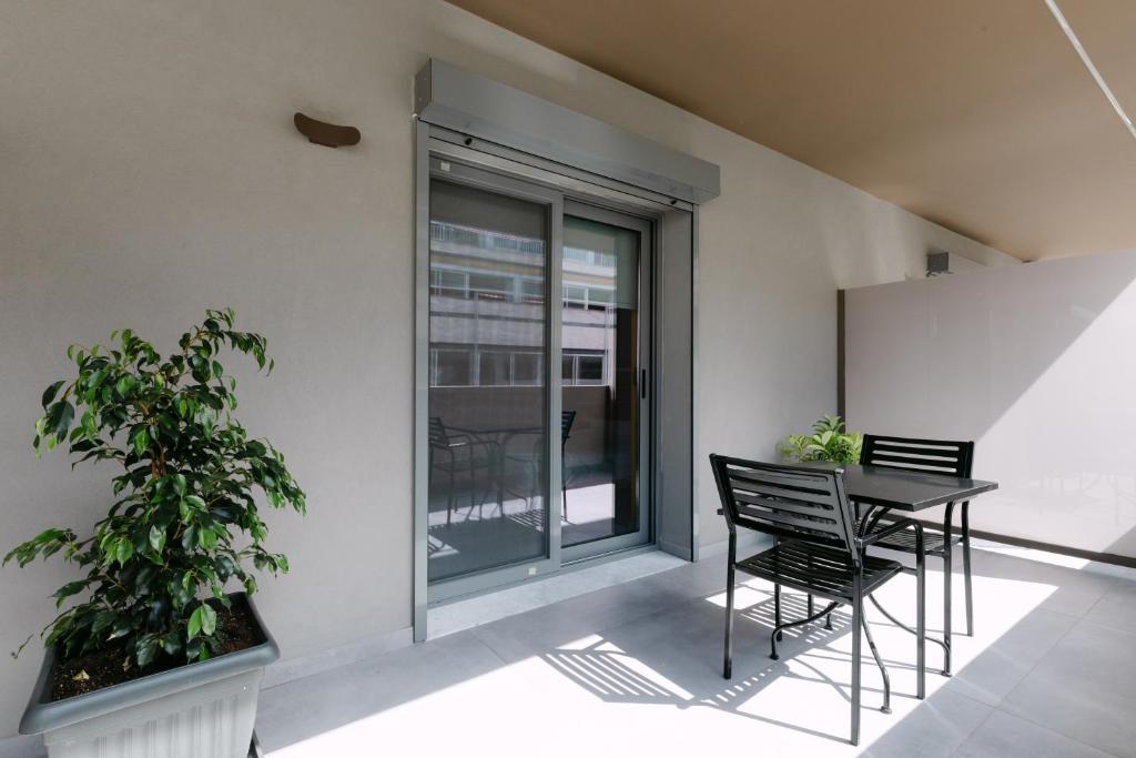 11 Reasons Why Metaxourgeio - Resim 19