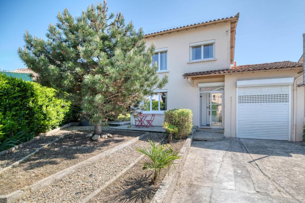 Budova, kde se prázdninový dům nachází