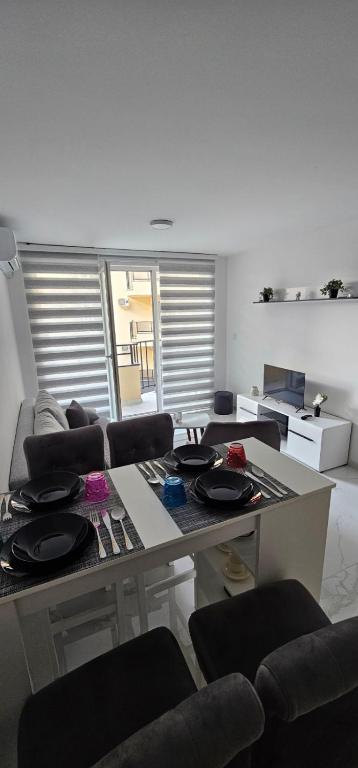 Posezení v ubytování Apartman Stefan Tomić-Srebrno jezero