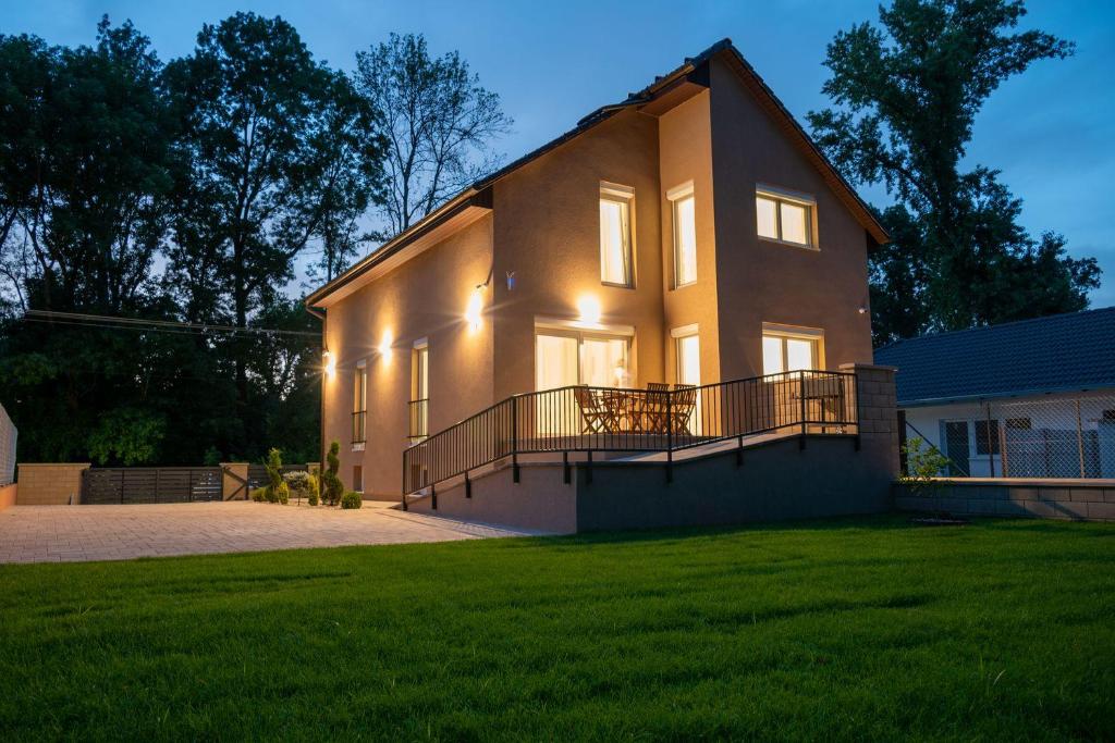Budova, kde se apartmán nachází