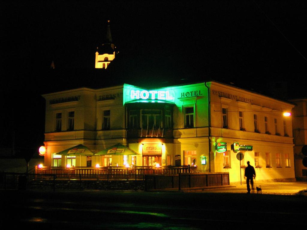 Budova, kde se hotel nachází
