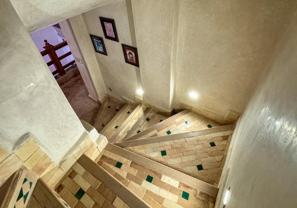 Koupelna v ubytování Riad Dar Timrad