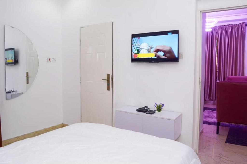 TV a/nebo společenská místnost v ubytování Cosy 1bedroom apartment