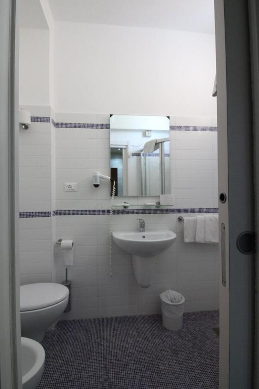 Koupelna v ubytování Hotel Eraclea