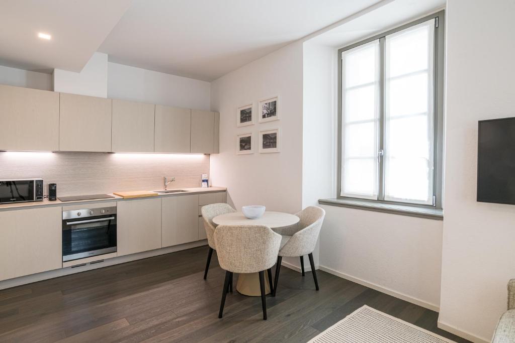 Palazzo La Cortesella - Modern Design & Central Location - 10