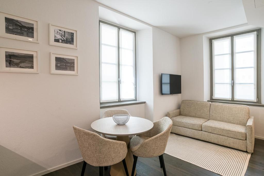 Palazzo La Cortesella - Modern Design & Central Location - 13