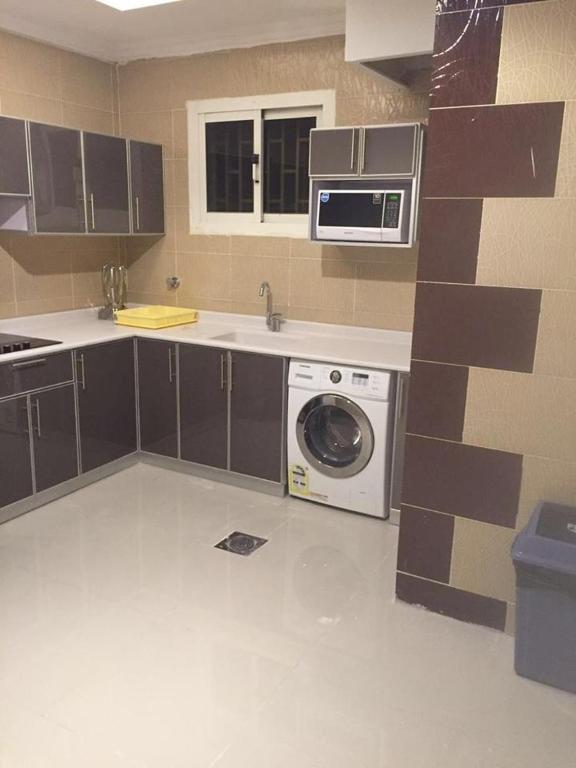 Rukon Buotat 15 - Three-Bedroom Apartment