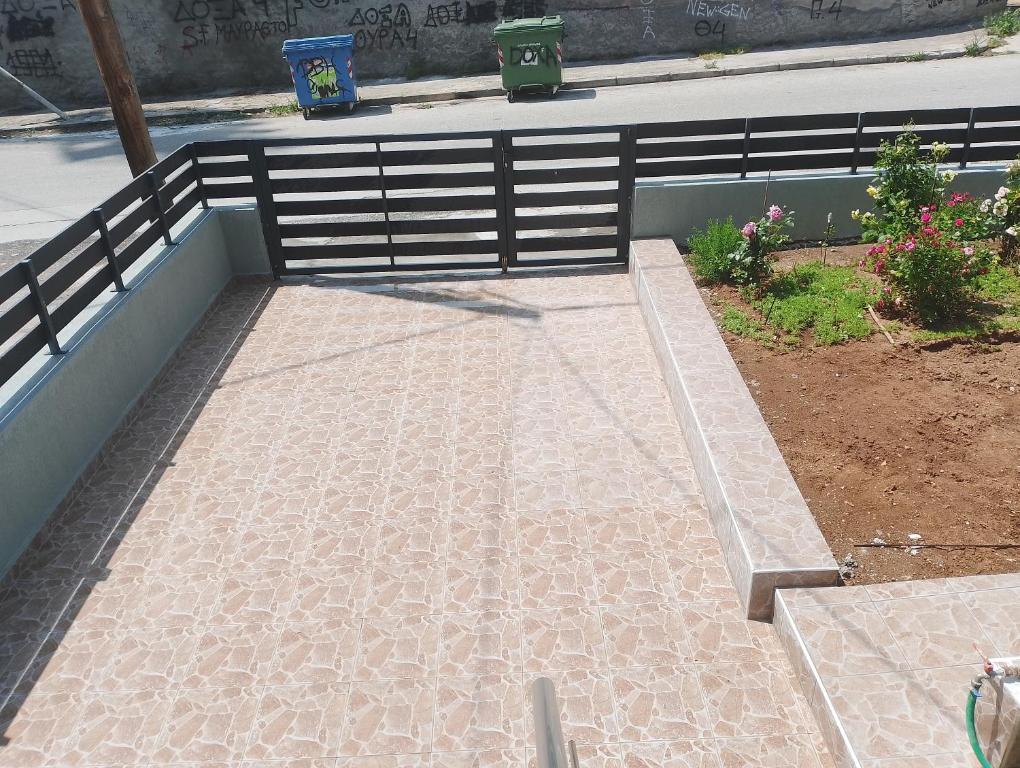 Foto dalla galleria di Black Eagle Apartment a Drama