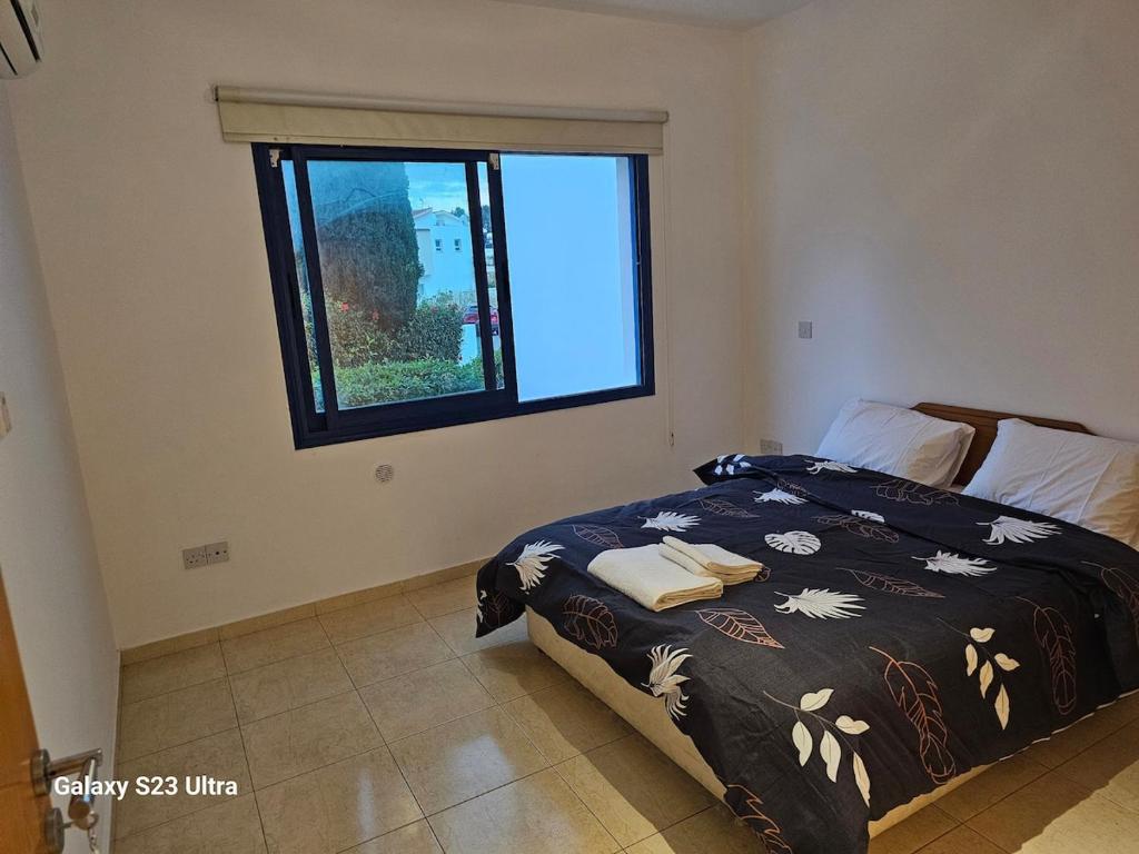 2 bedroom 4 bed