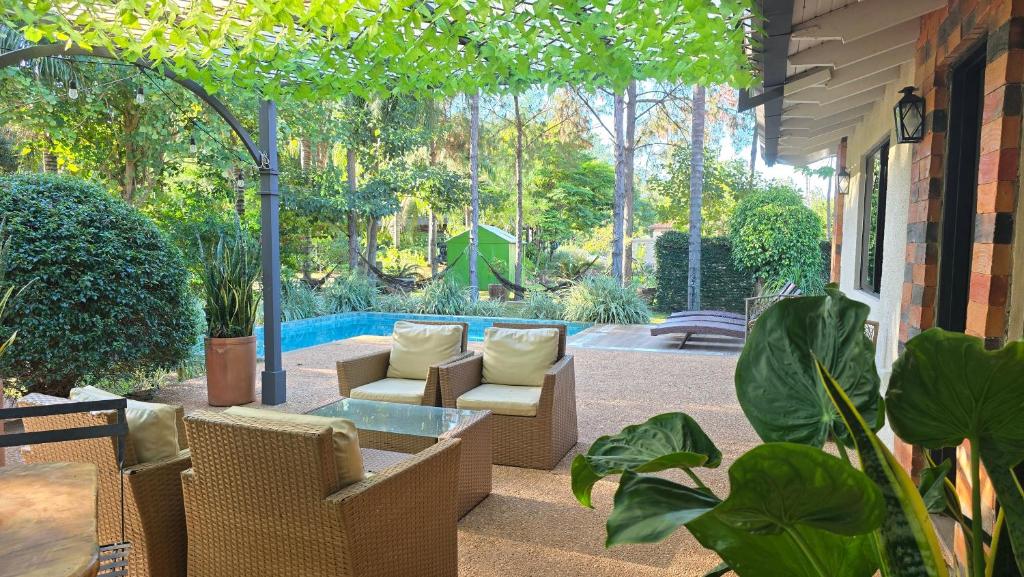 Jardín al aire libre en Estanzuela Eco Lodge