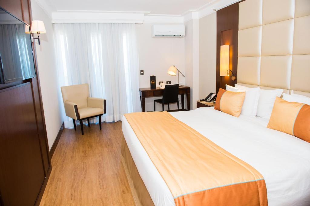 Royal Atlântica Macaé Hotel - Suite Con Sauna