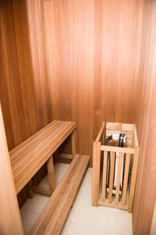 Royal Atlântica Macaé Hotel - Suite Con Sauna