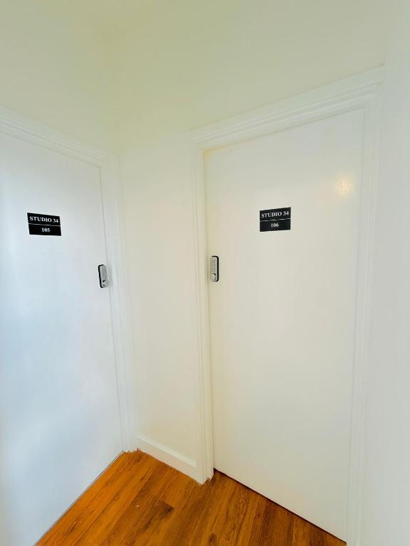 Studio 34 - Resim 10