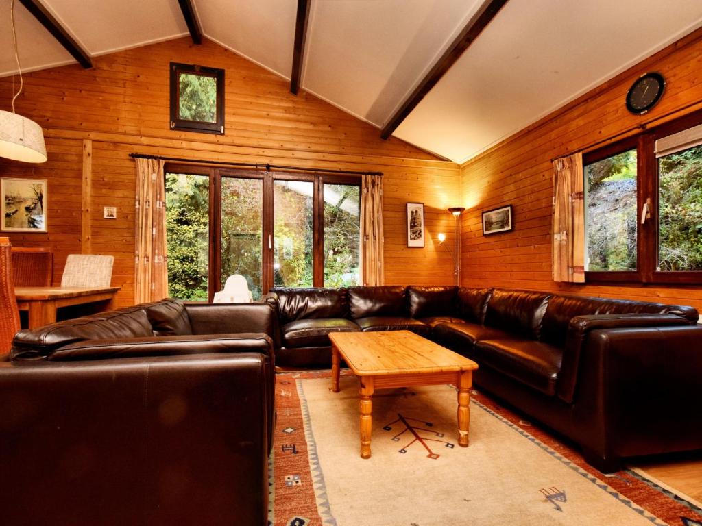 Posezení v ubytování Chalet in Manhay for 9 Person